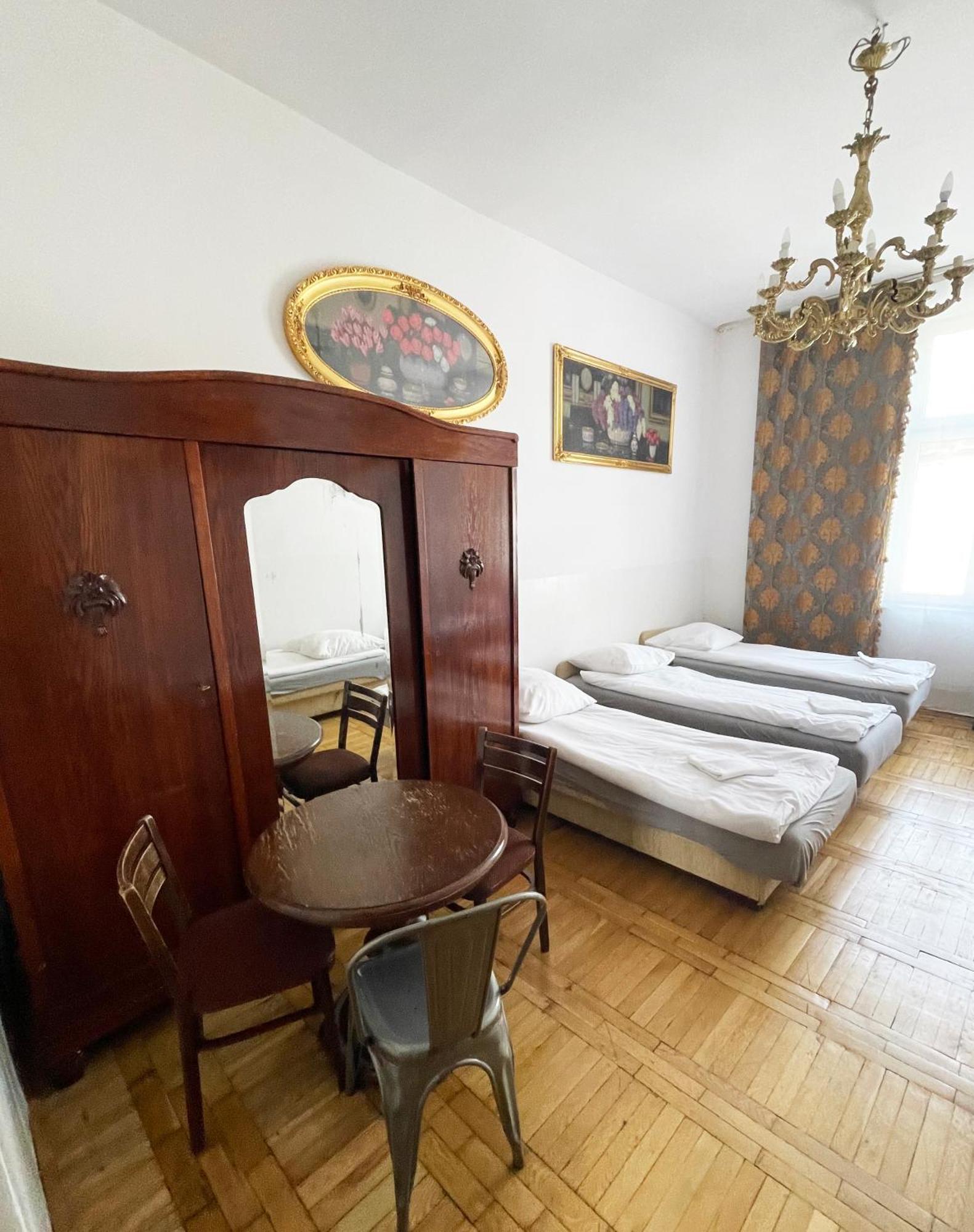 Metropolitan Apartments Краков Экстерьер фото
