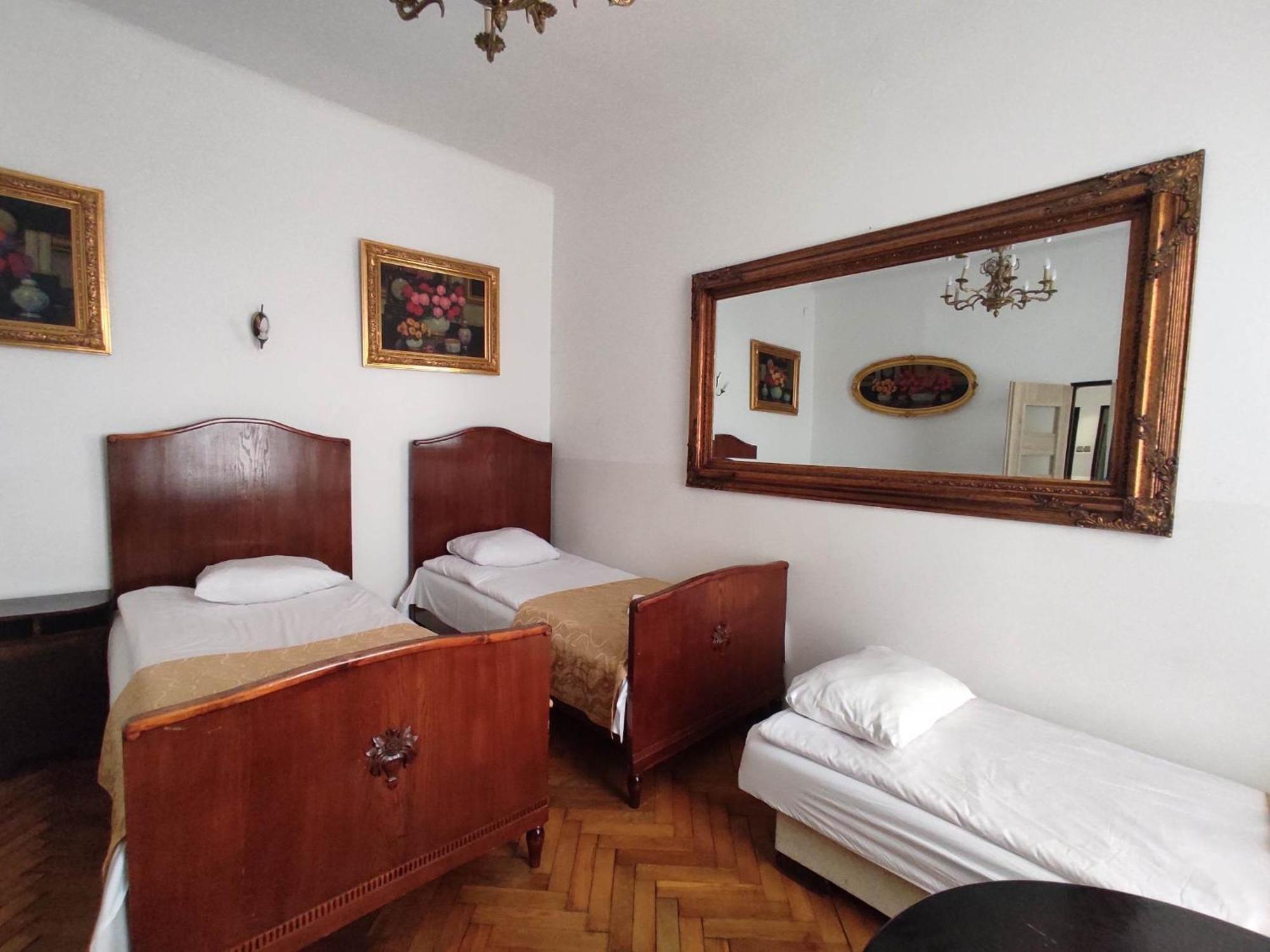 Metropolitan Apartments Краков Экстерьер фото